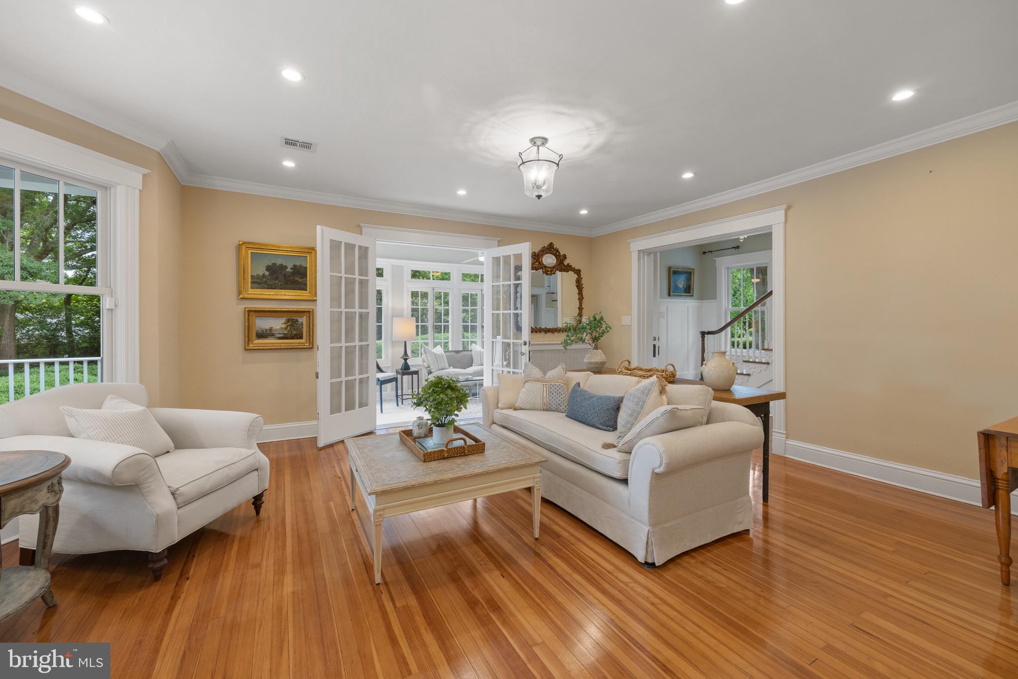 WELLINGTON - Residential