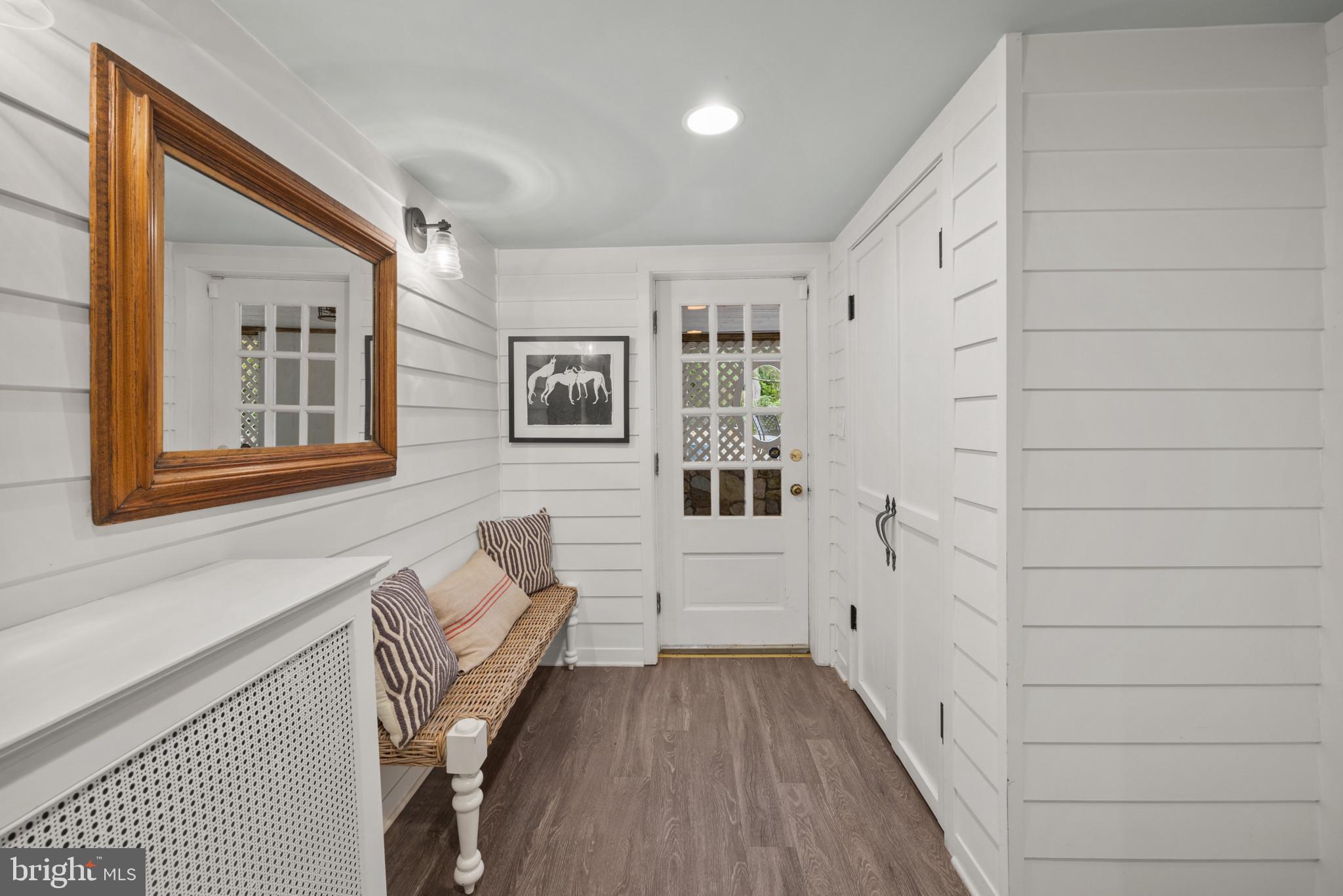 WELLINGTON - Residential