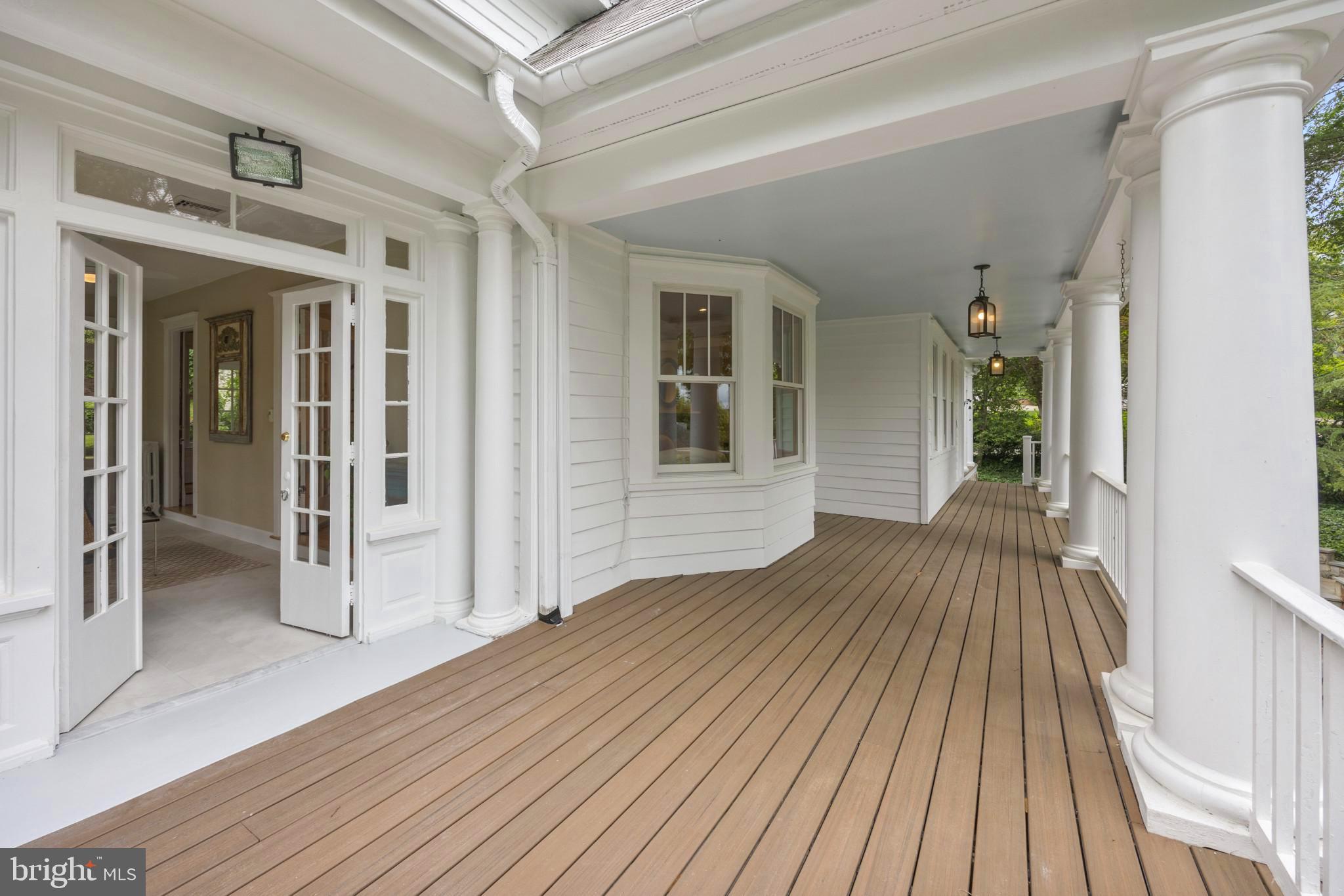 WELLINGTON - Residential