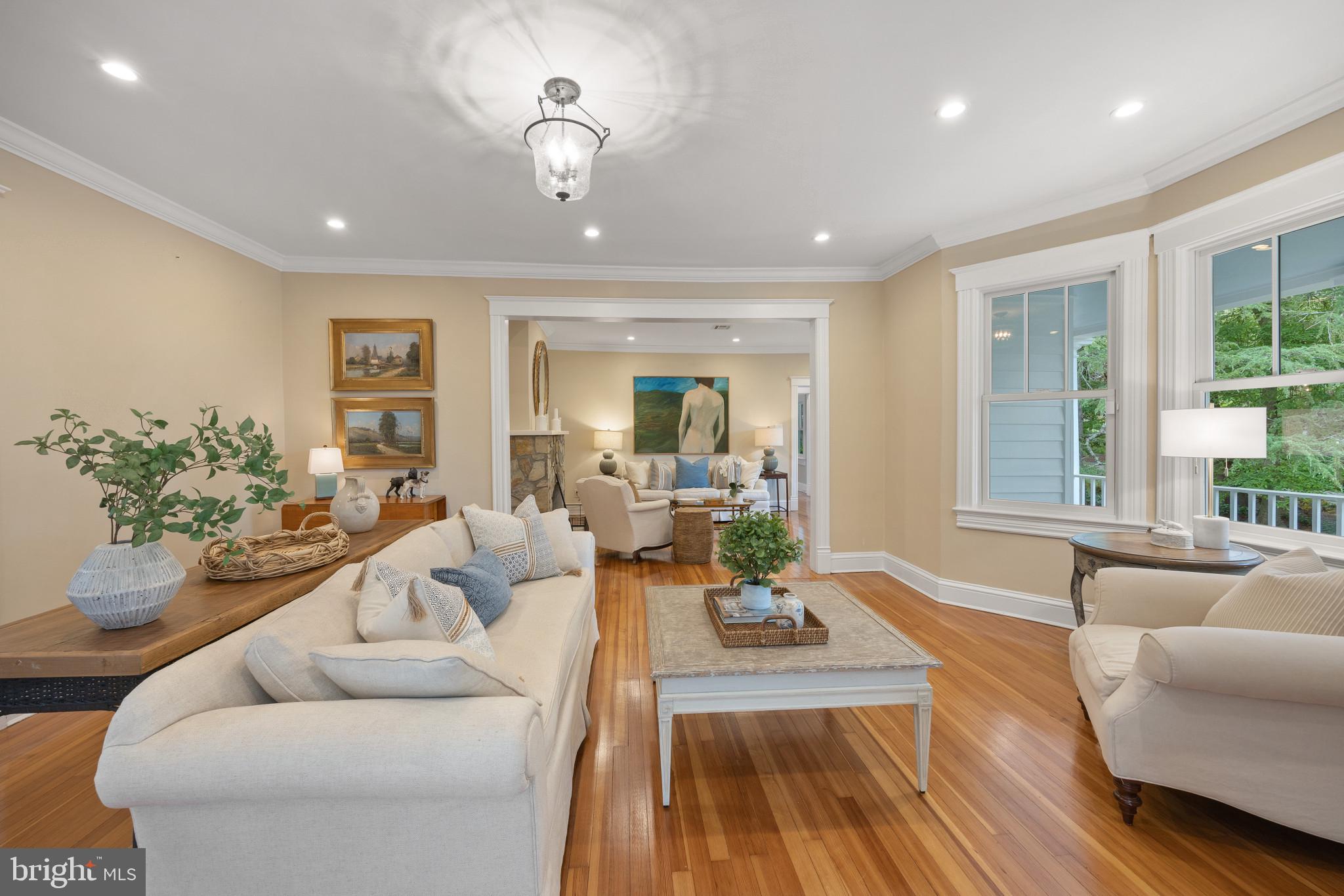 WELLINGTON - Residential