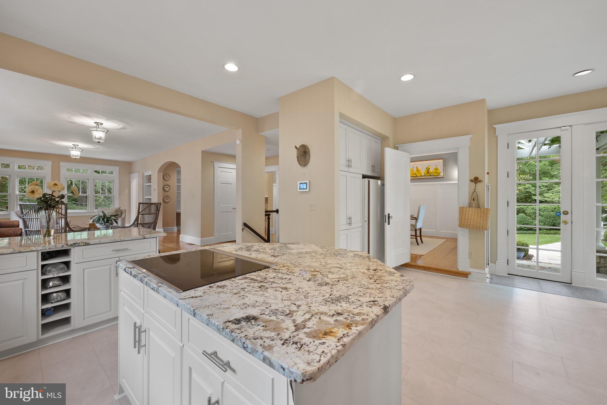 WELLINGTON - Residential