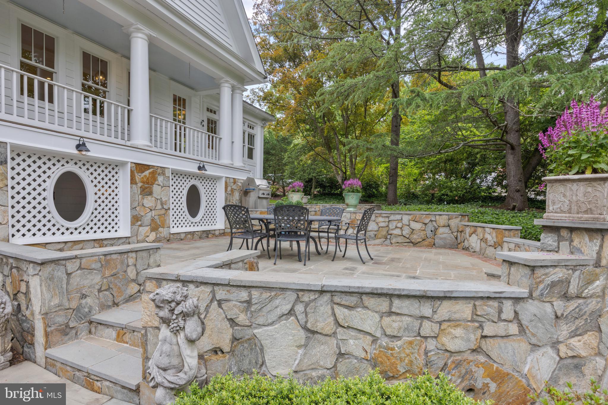 WELLINGTON - Residential