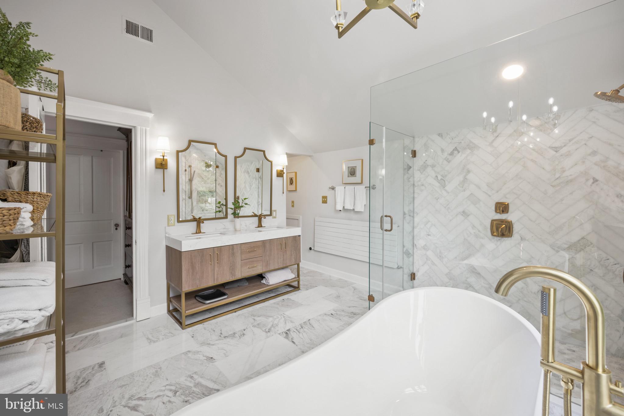 WELLINGTON - Residential