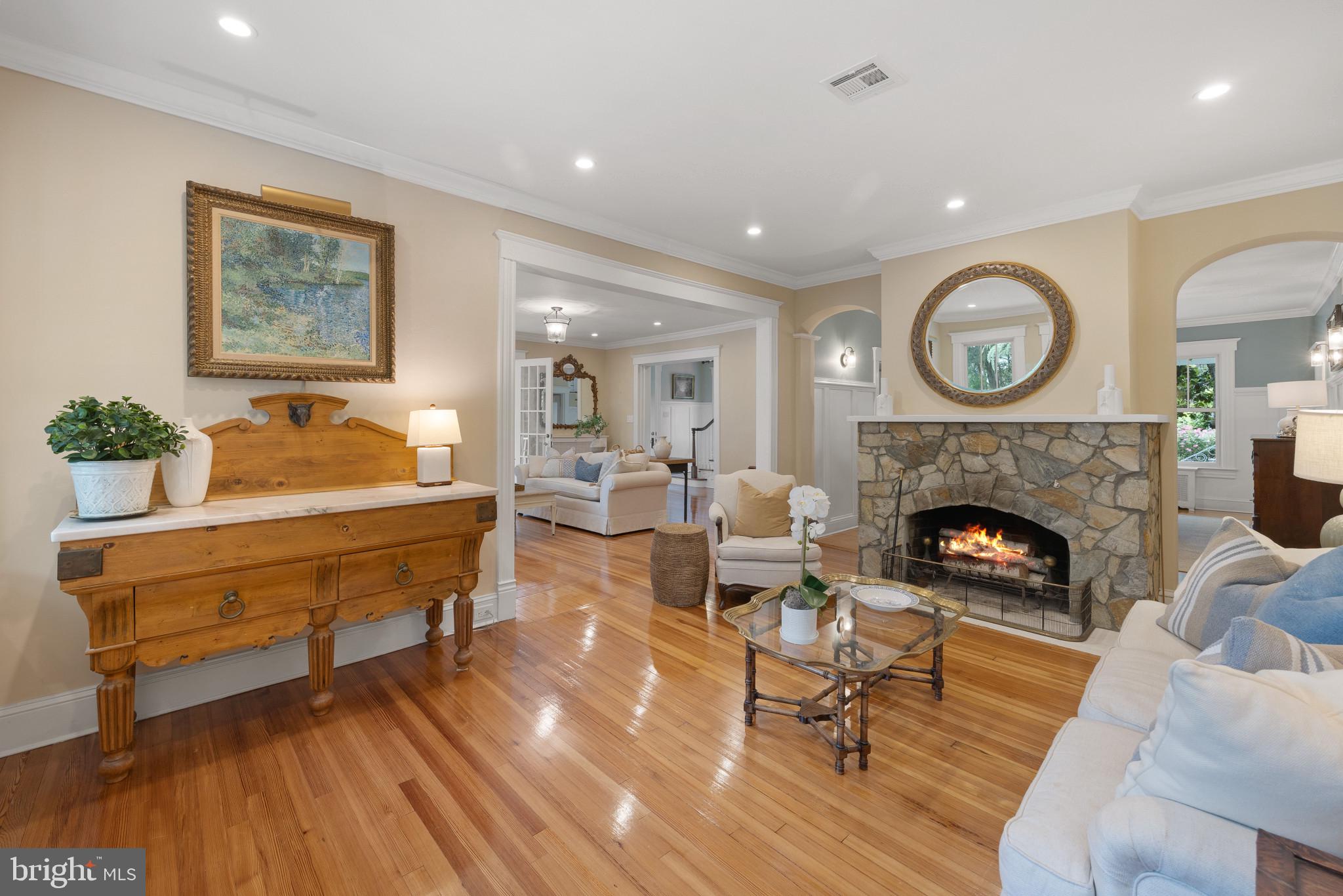 WELLINGTON - Residential