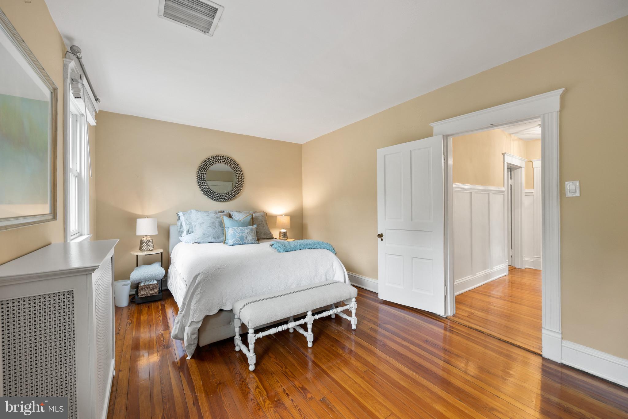 WELLINGTON - Residential