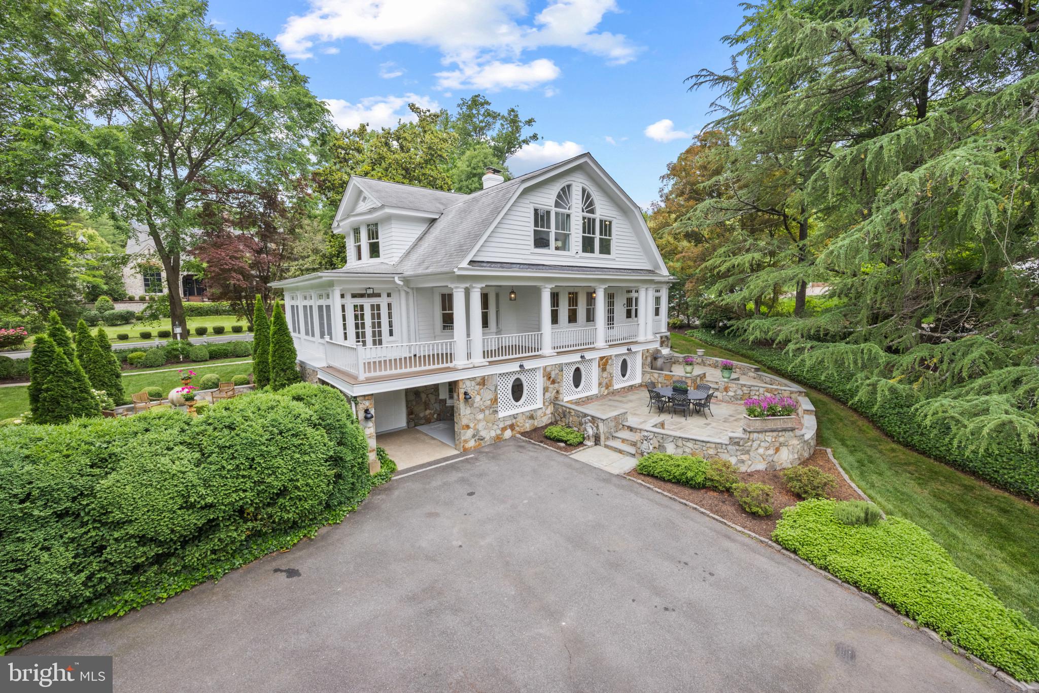 WELLINGTON - Residential