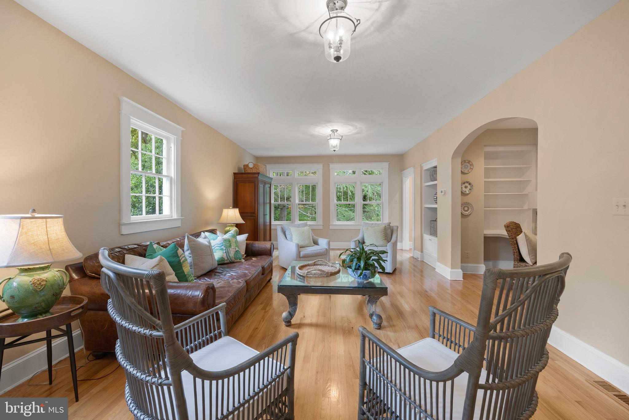 WELLINGTON - Residential