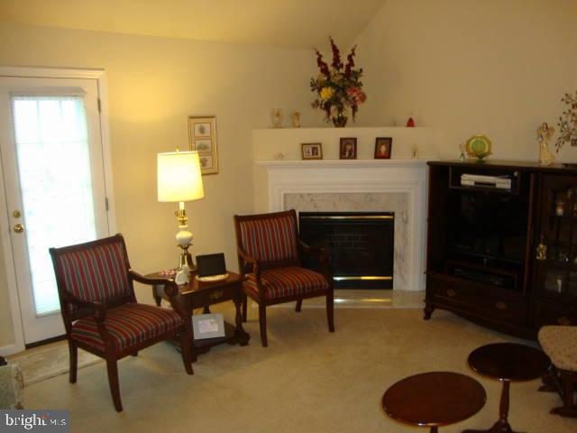 SUMMIT HILLS - Residential