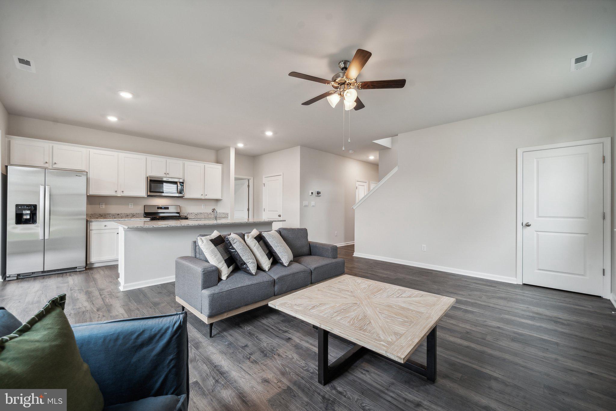 GREEN SPRING ESTATES - Residential