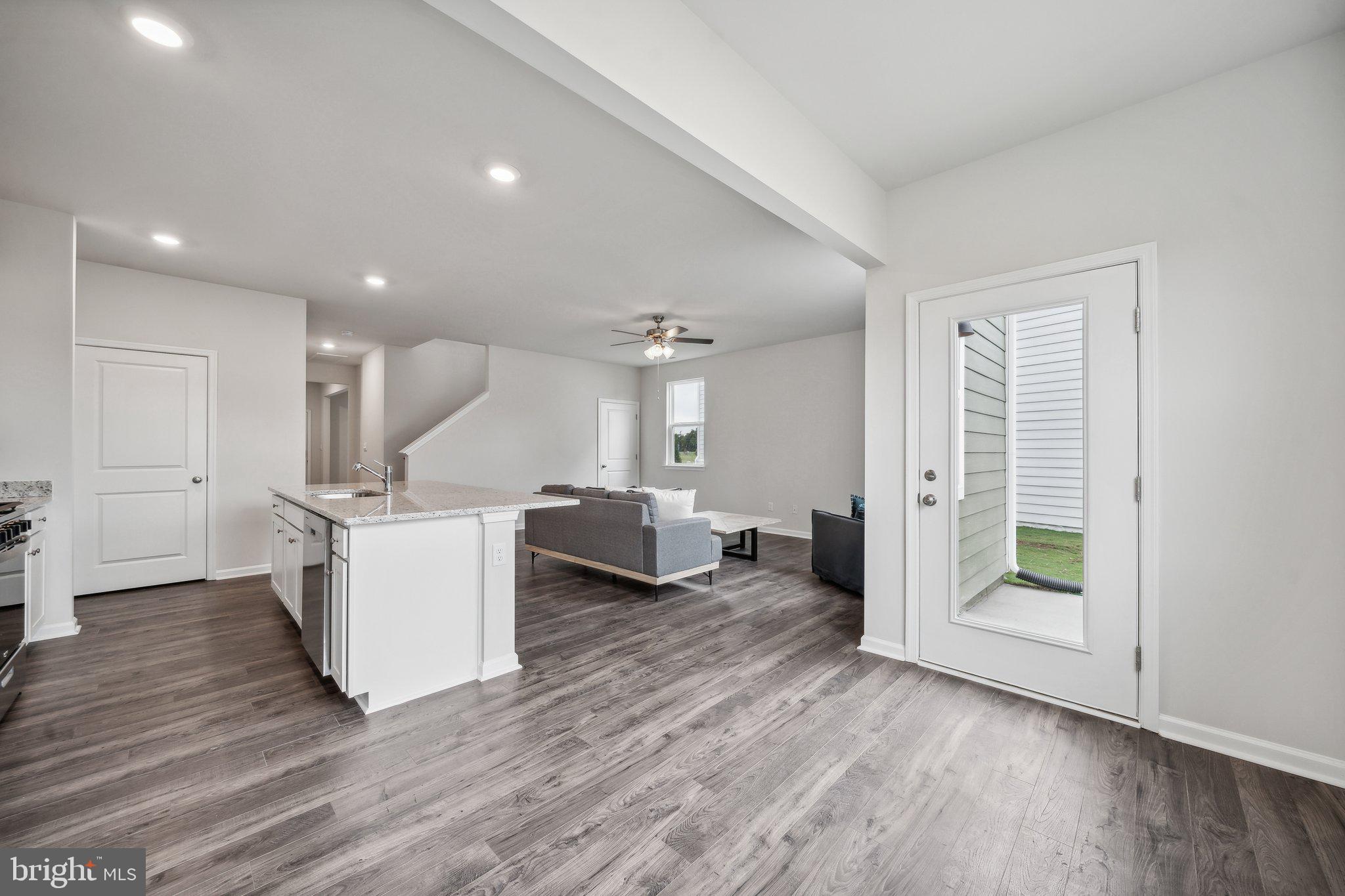 GREEN SPRING ESTATES - Residential