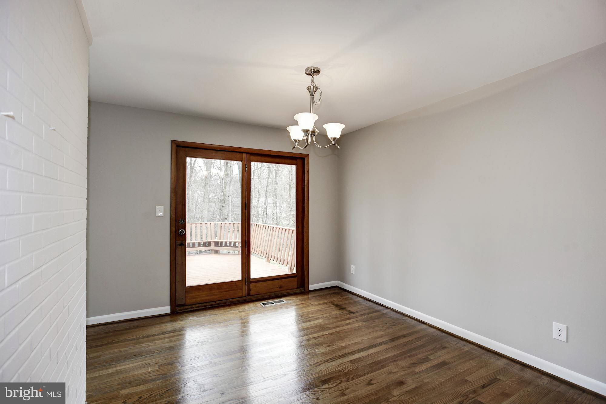 NORTH SPRINGFIELD - Residential