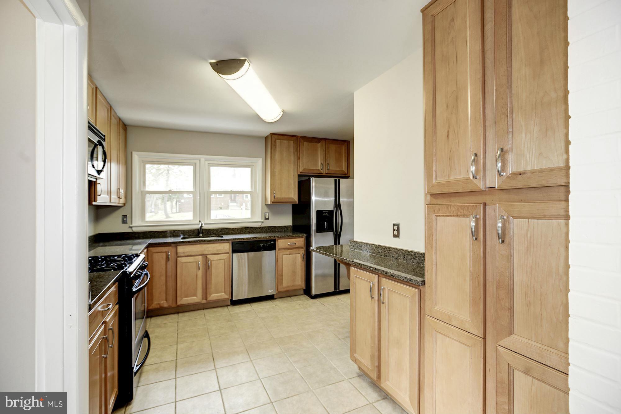 NORTH SPRINGFIELD - Residential