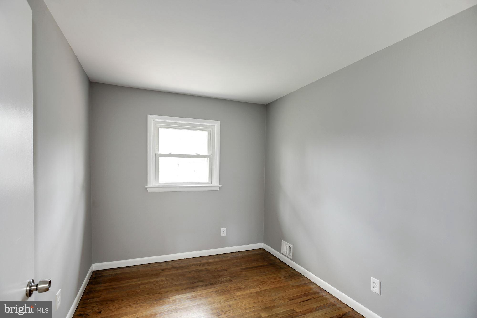 NORTH SPRINGFIELD - Residential