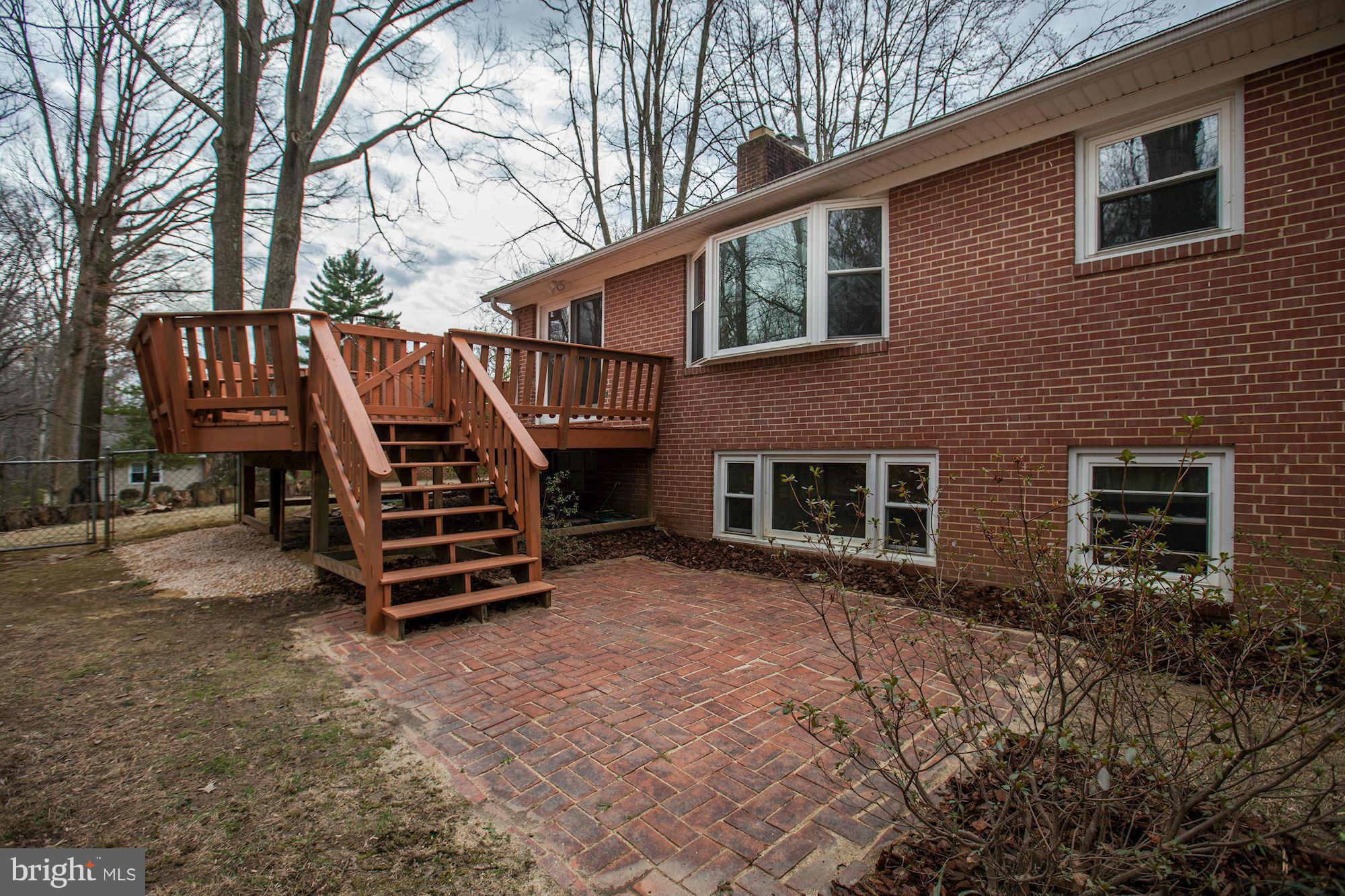 NORTH SPRINGFIELD - Residential