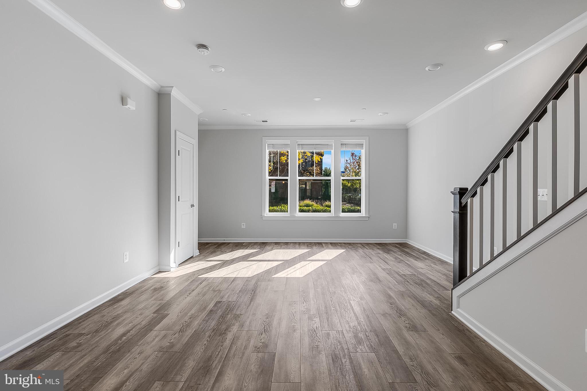 KINCORA - Residential Lease