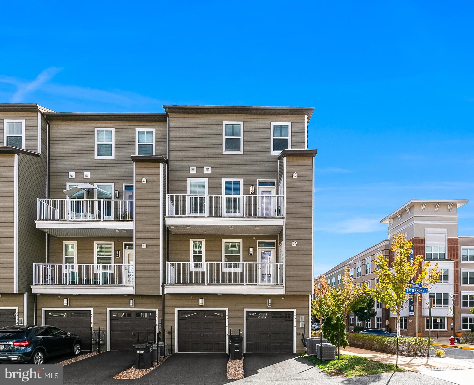 KINCORA - Residential Lease