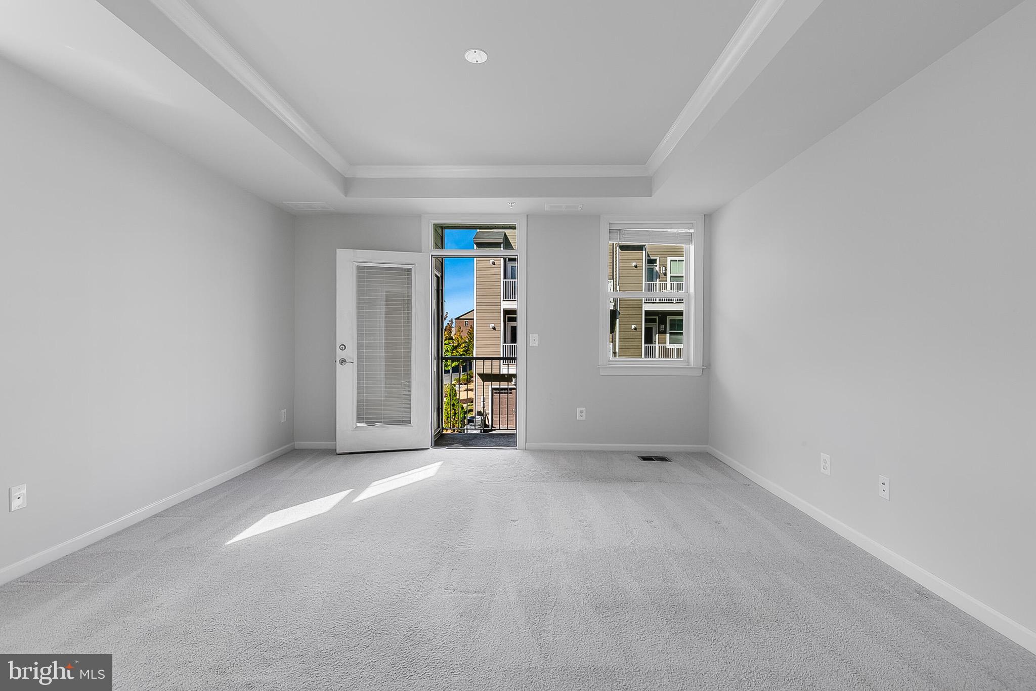 KINCORA - Residential Lease