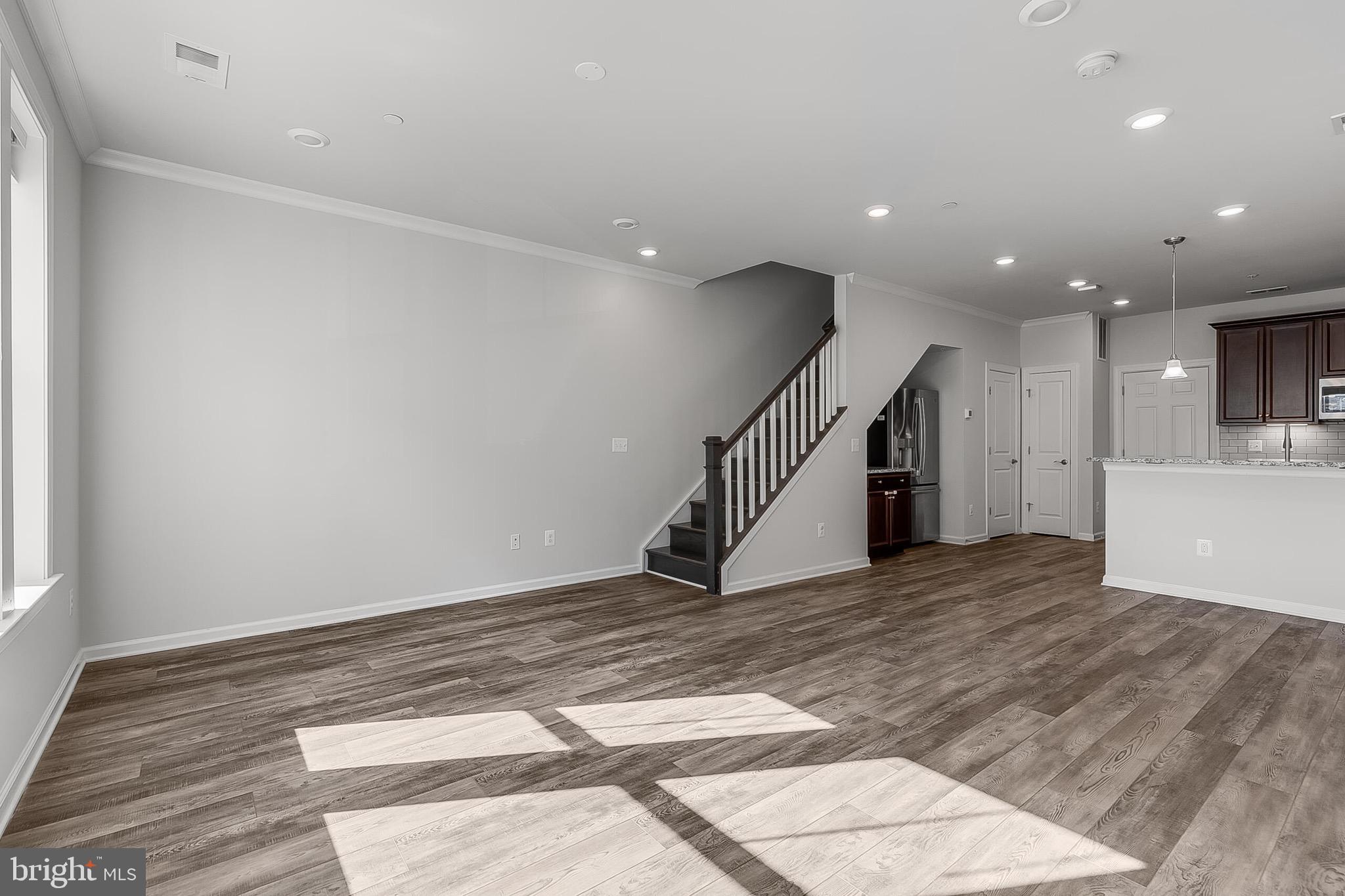 KINCORA - Residential Lease