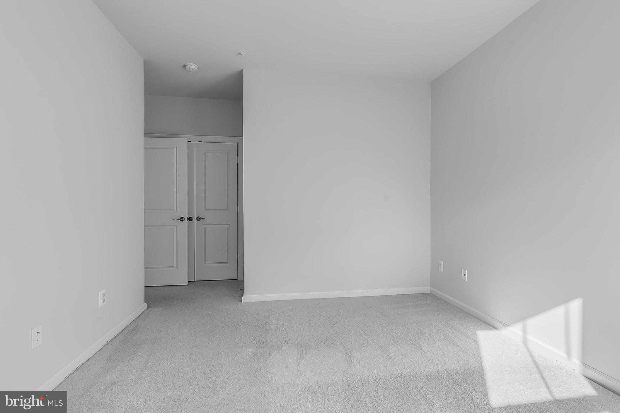 KINCORA - Residential Lease