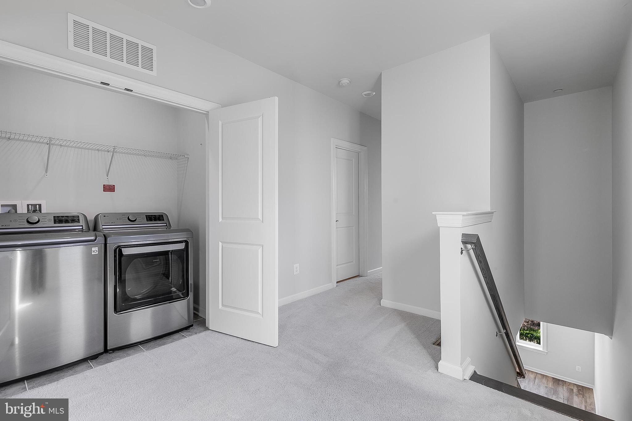 KINCORA - Residential Lease