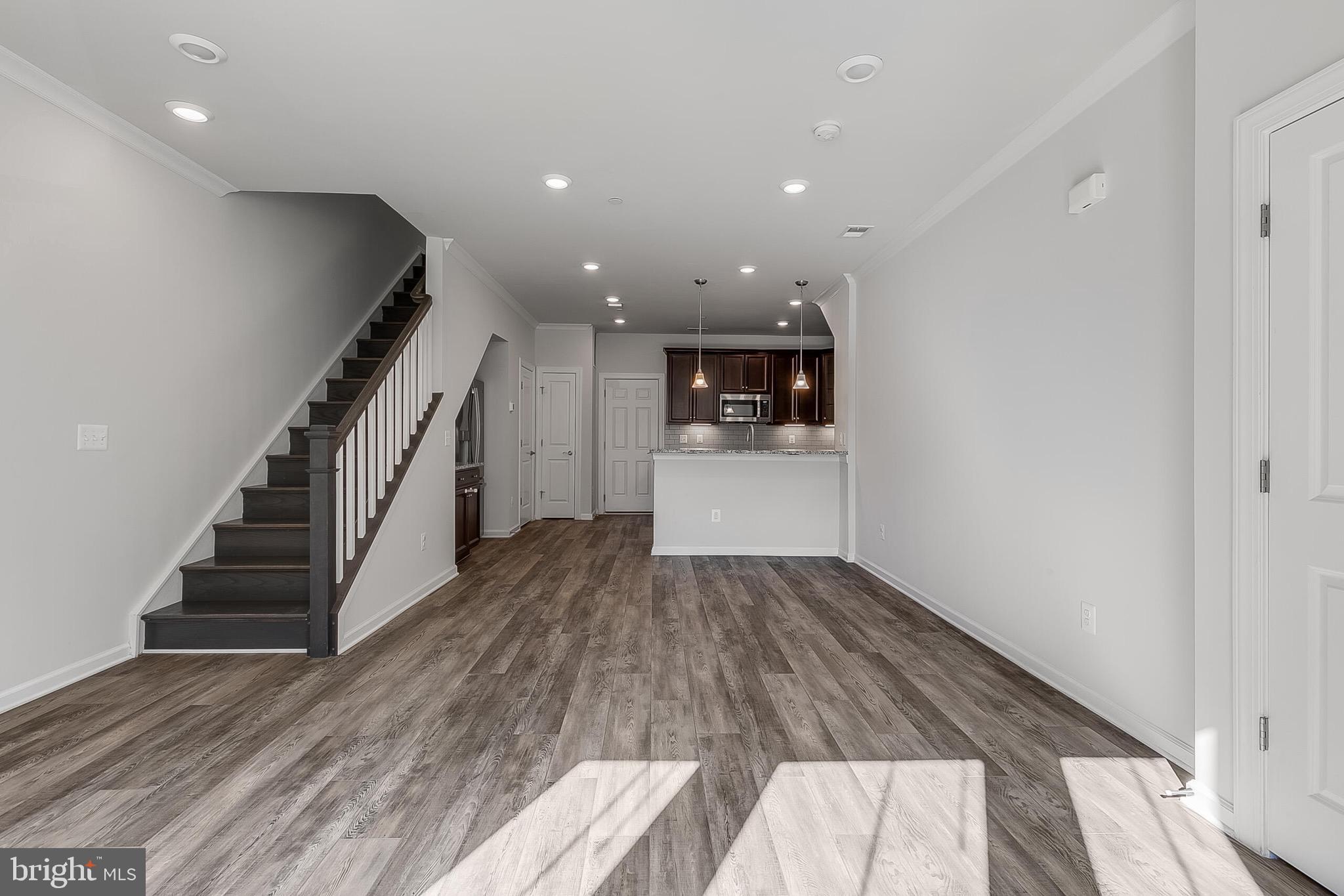 KINCORA - Residential Lease