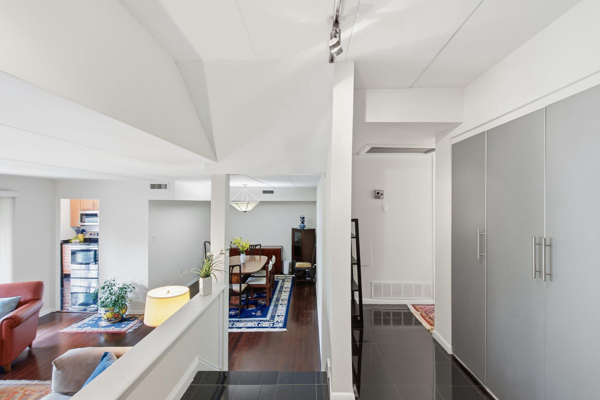 106 ROBERTS LANE 201