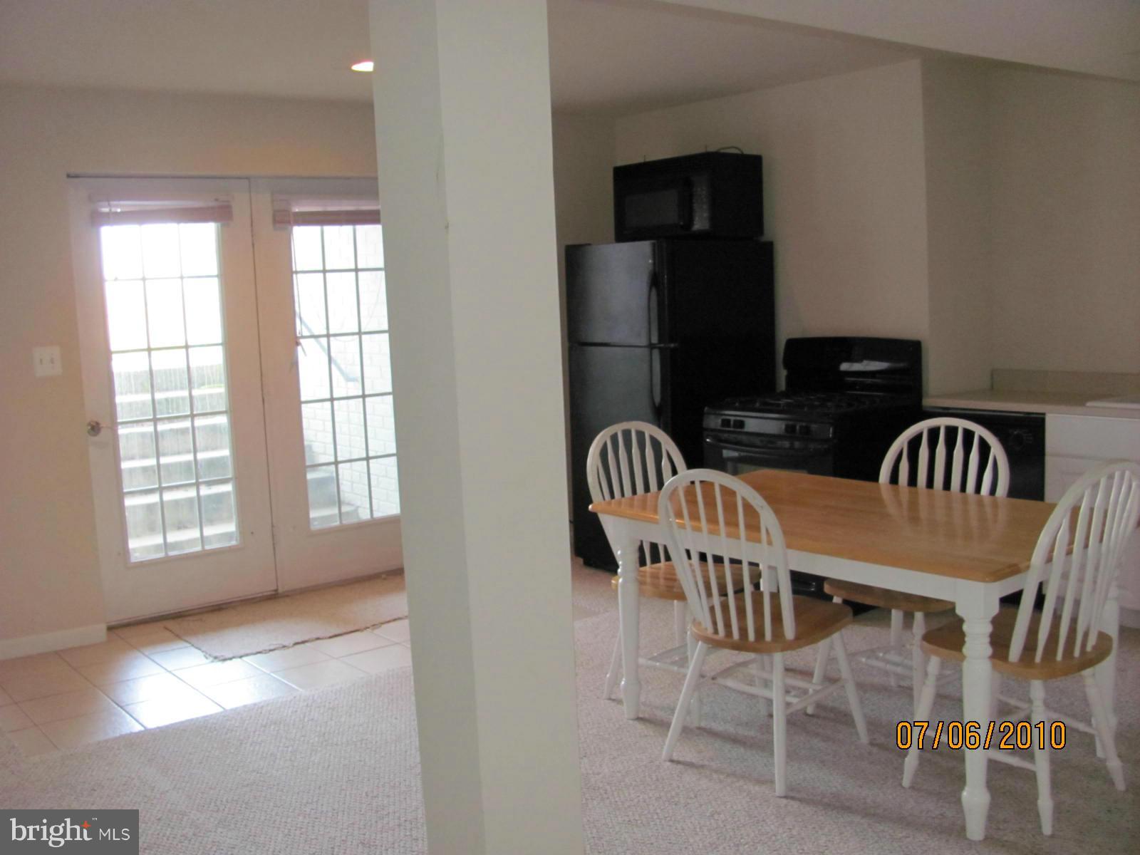FEATHERSTONE FARMS - Residential Lease
