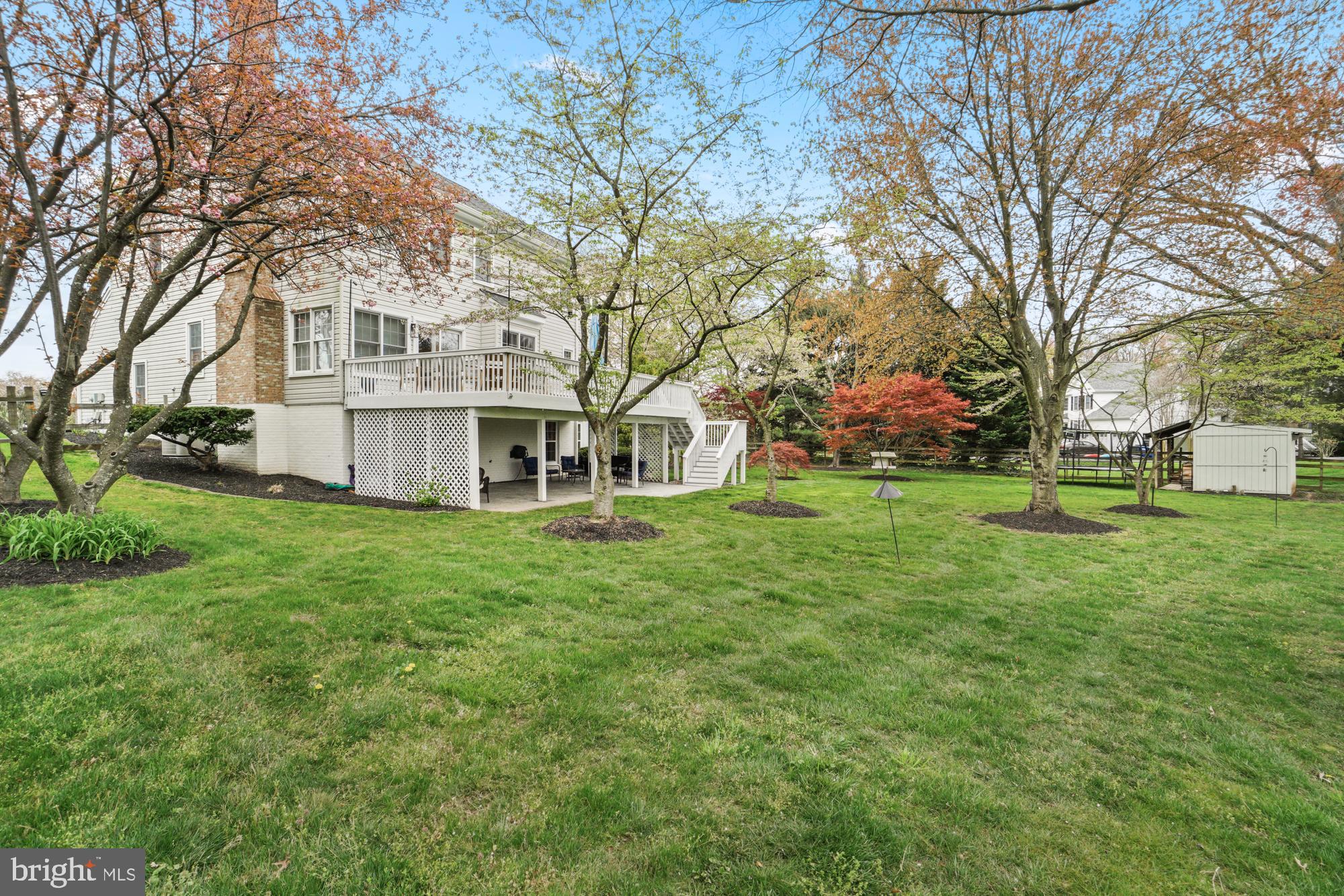 ELIZABETH'S DELIGHT - Residential