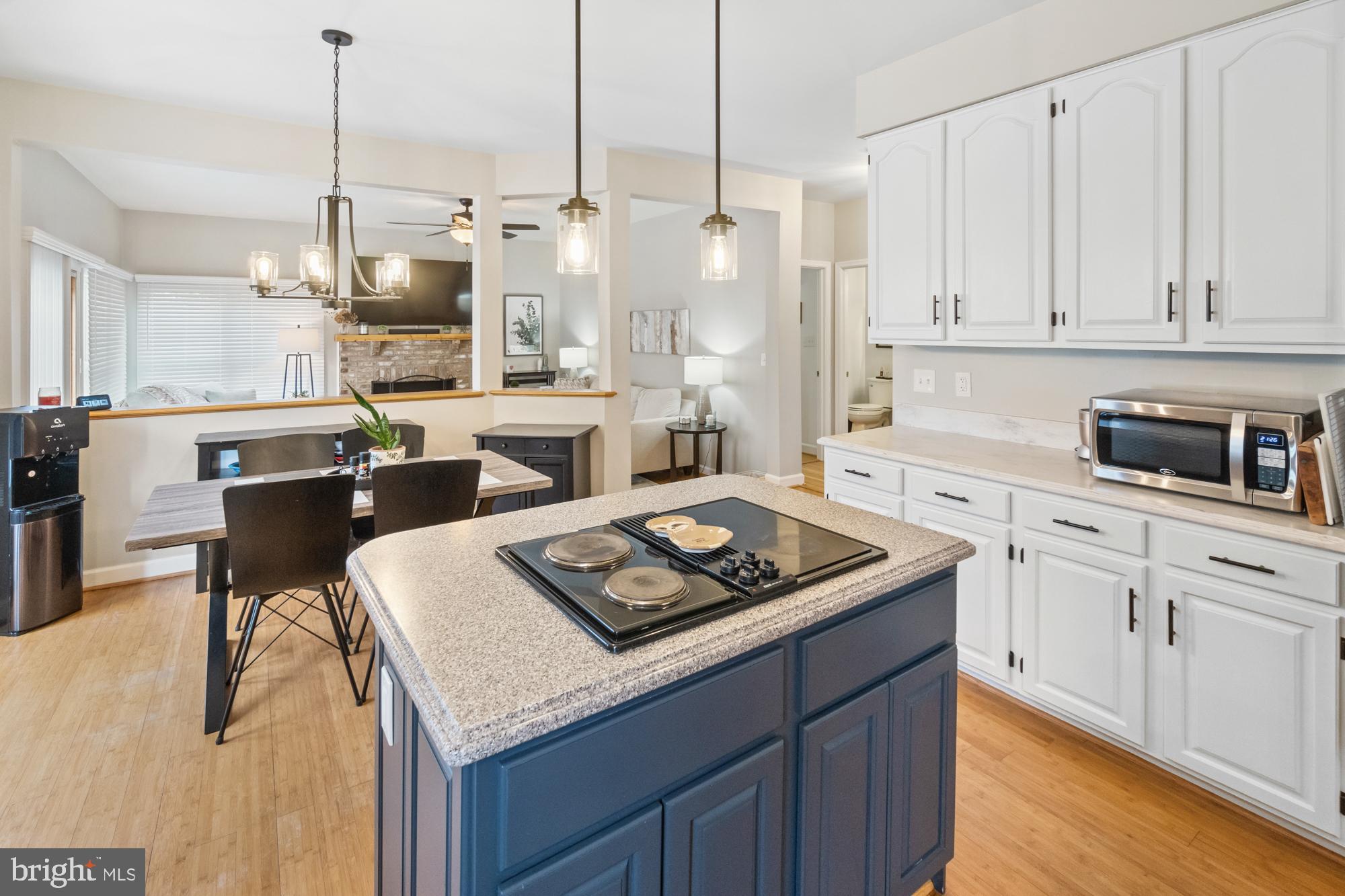 ELIZABETH'S DELIGHT - Residential