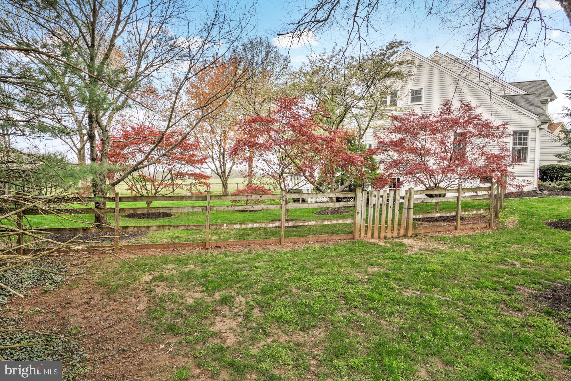 ELIZABETH'S DELIGHT - Residential