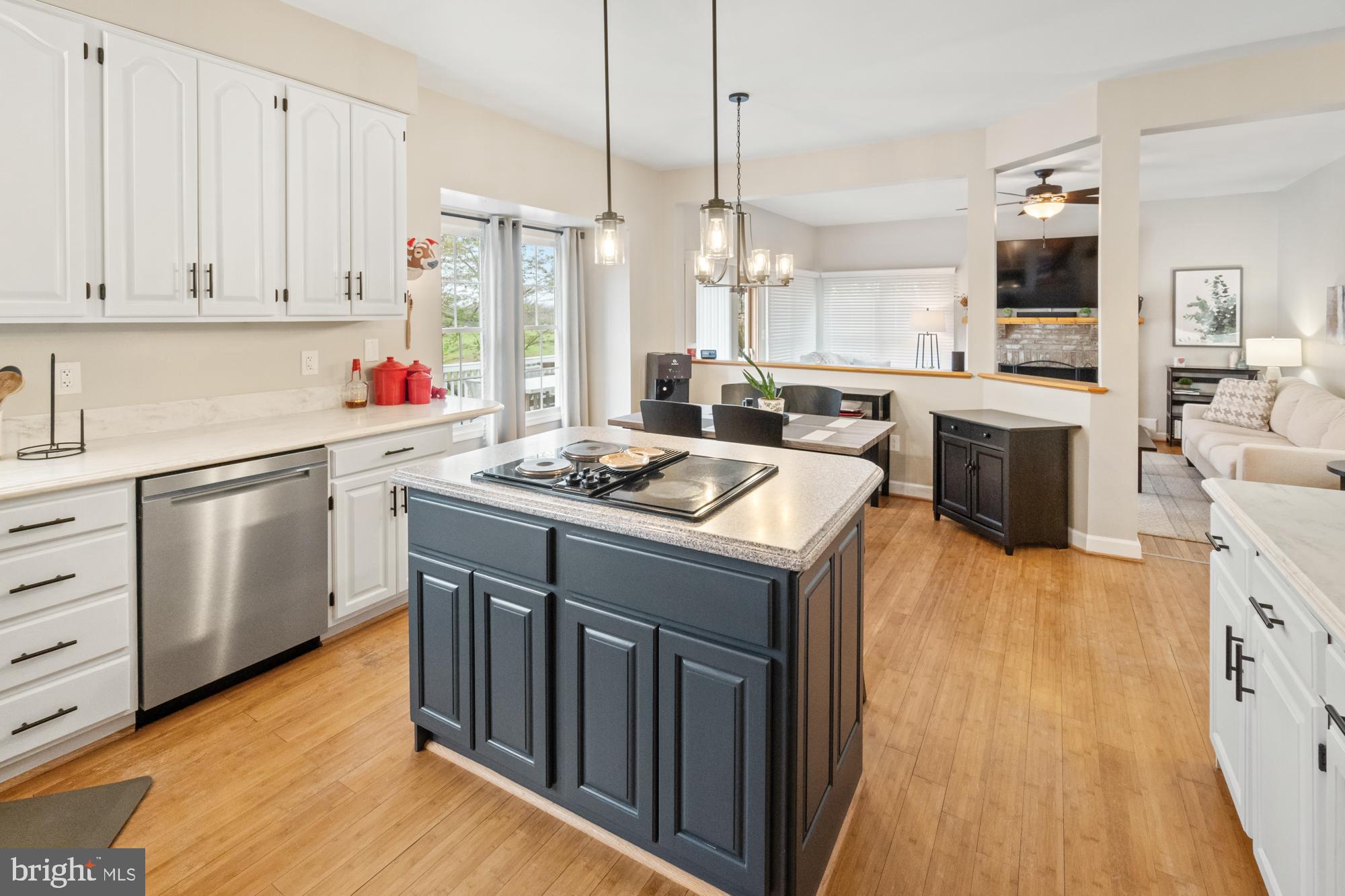 ELIZABETH'S DELIGHT - Residential