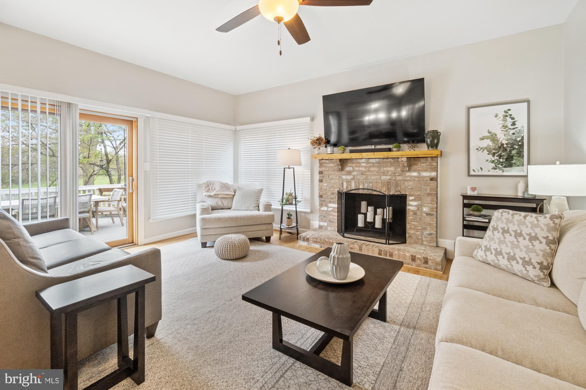 ELIZABETH'S DELIGHT - Residential