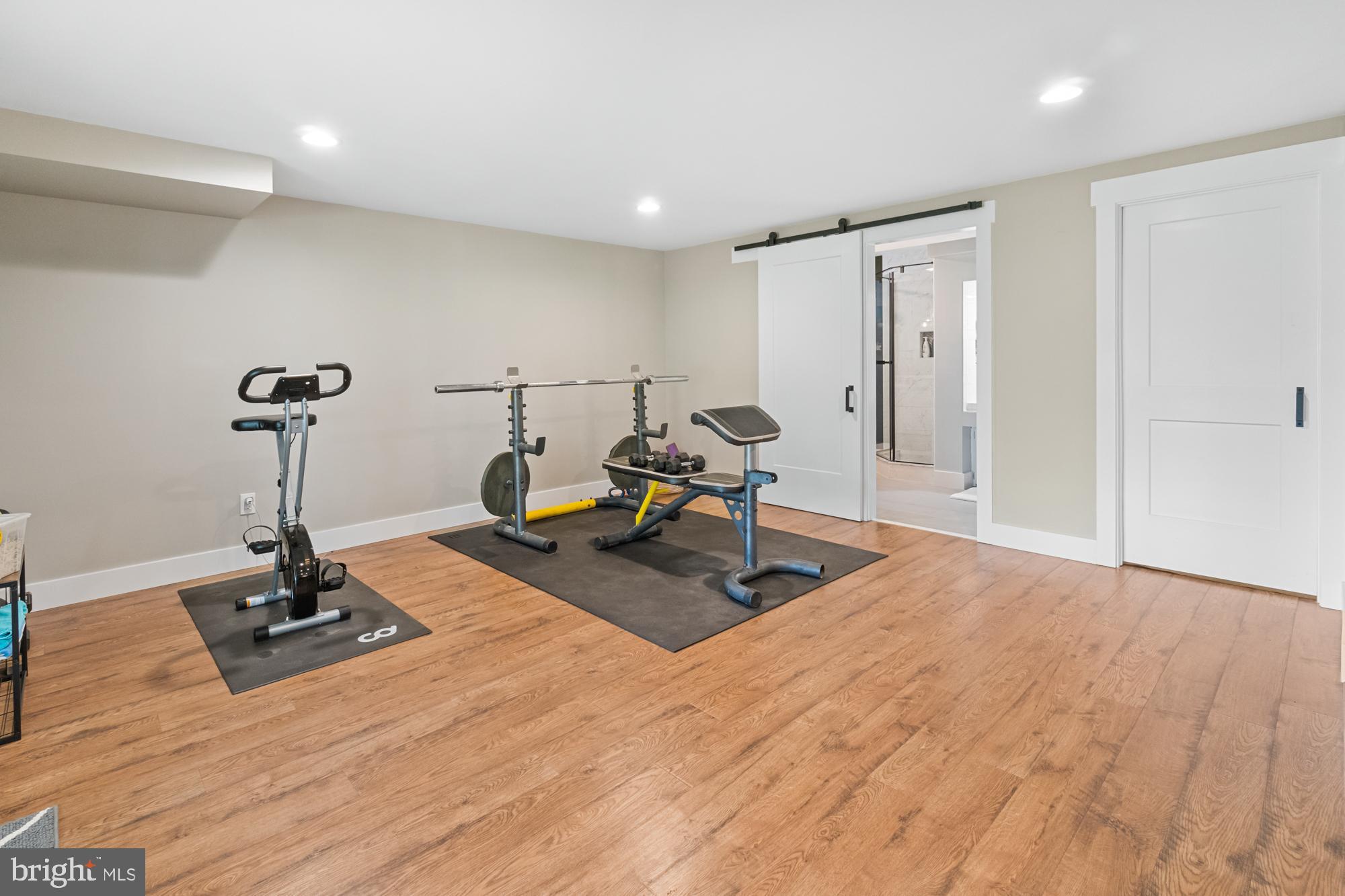 ELIZABETH'S DELIGHT - Residential