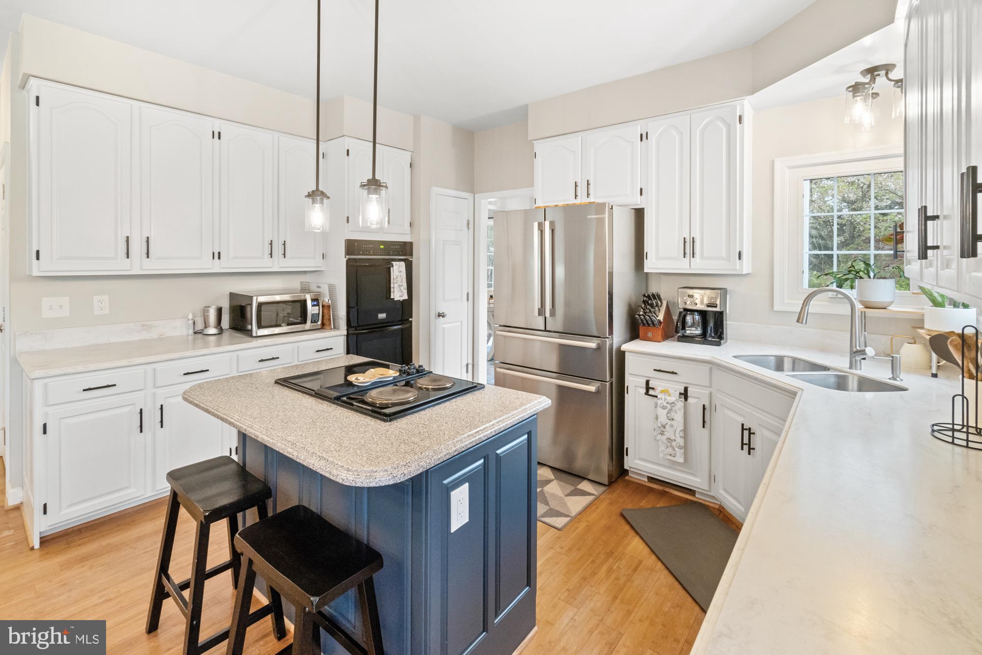 ELIZABETH'S DELIGHT - Residential