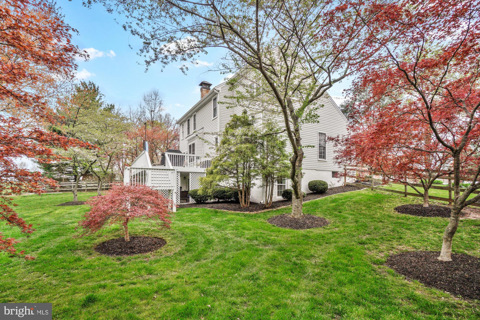 ELIZABETH'S DELIGHT - Residential