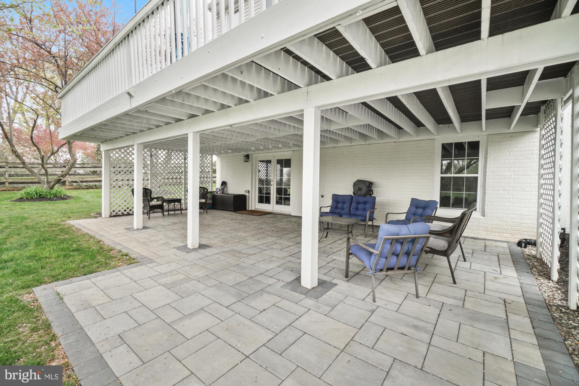 ELIZABETH'S DELIGHT - Residential