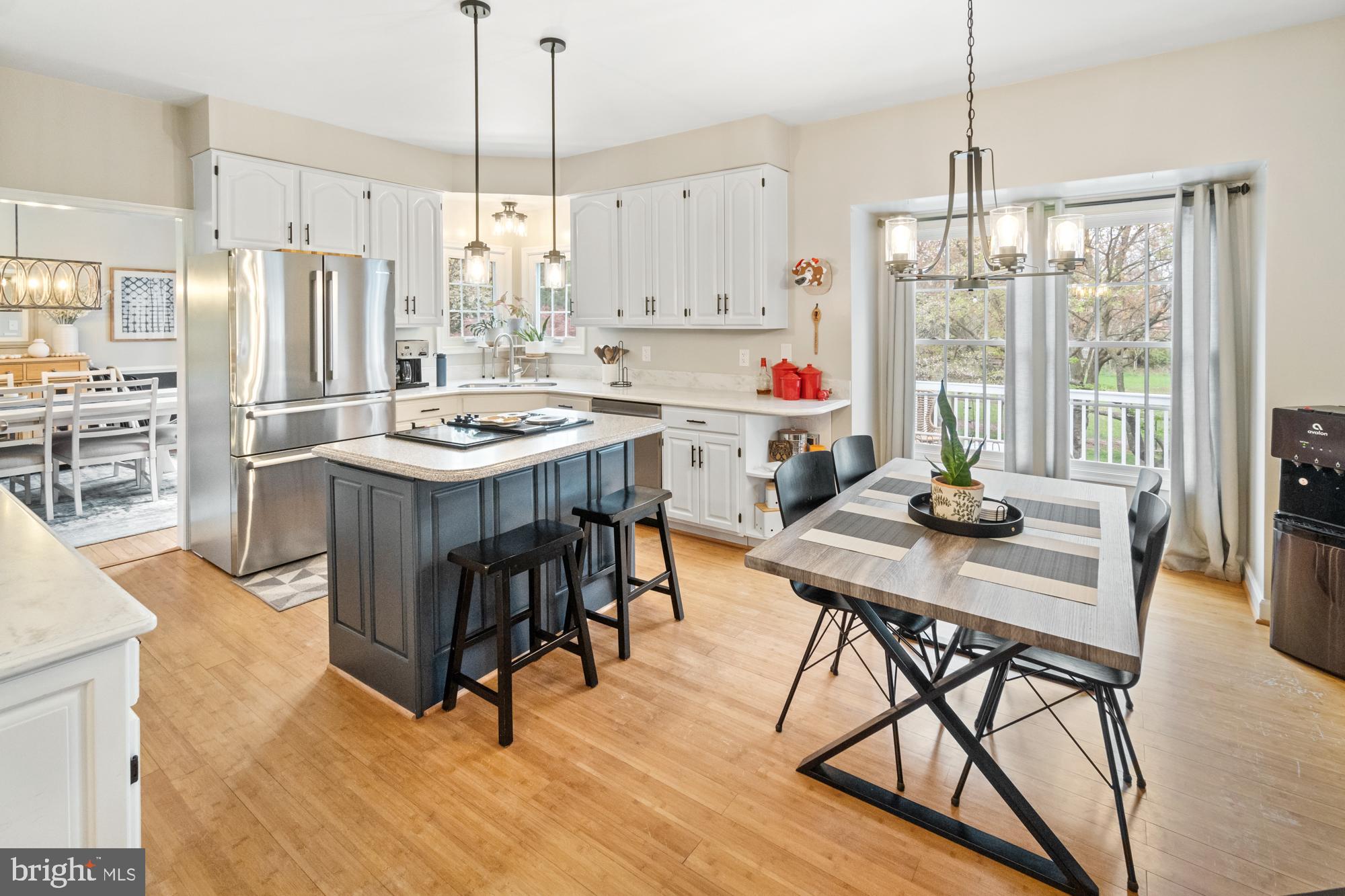 ELIZABETH'S DELIGHT - Residential