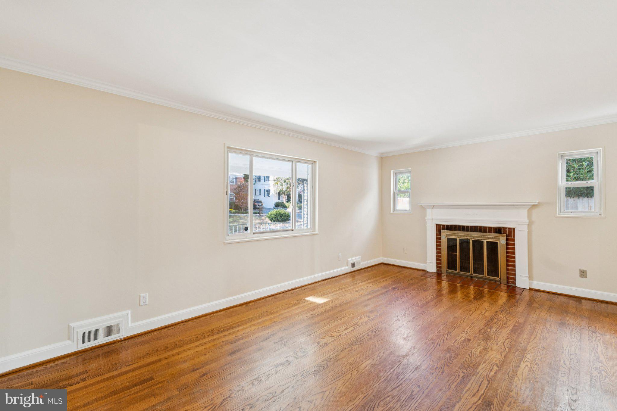 GLEN MAR PARK - Residential Lease