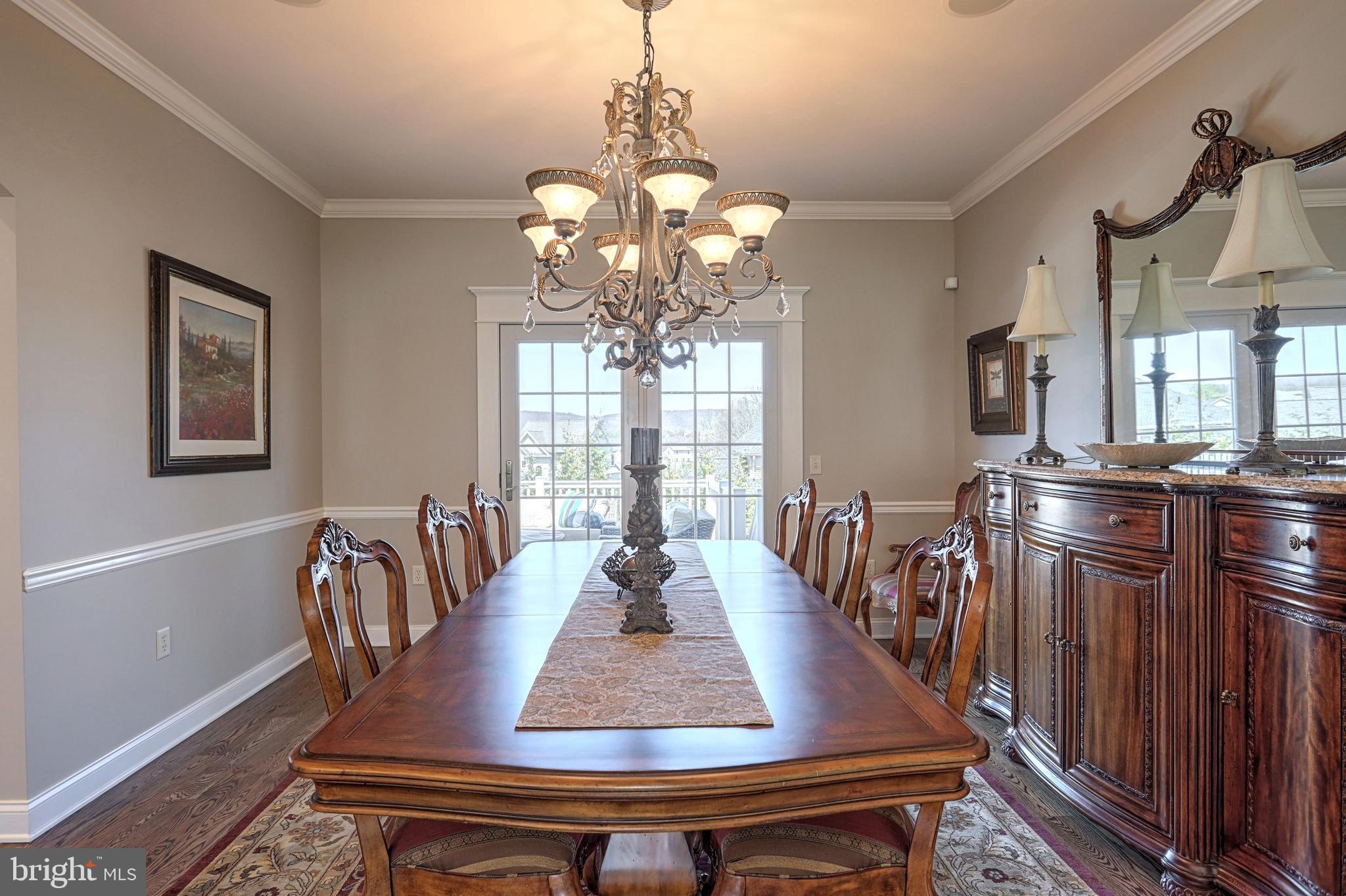 HAMPDEN SUMMIT - Residential