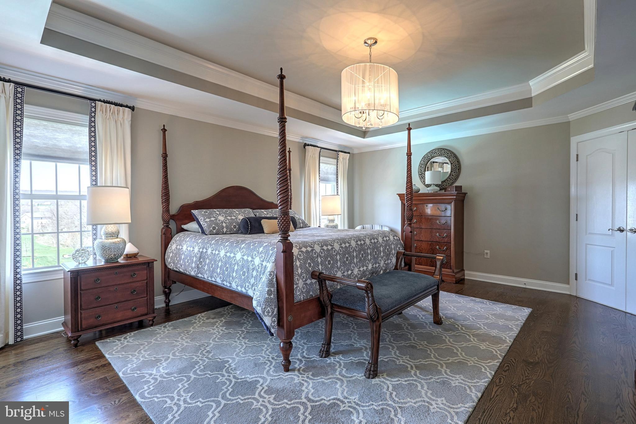 HAMPDEN SUMMIT - Residential