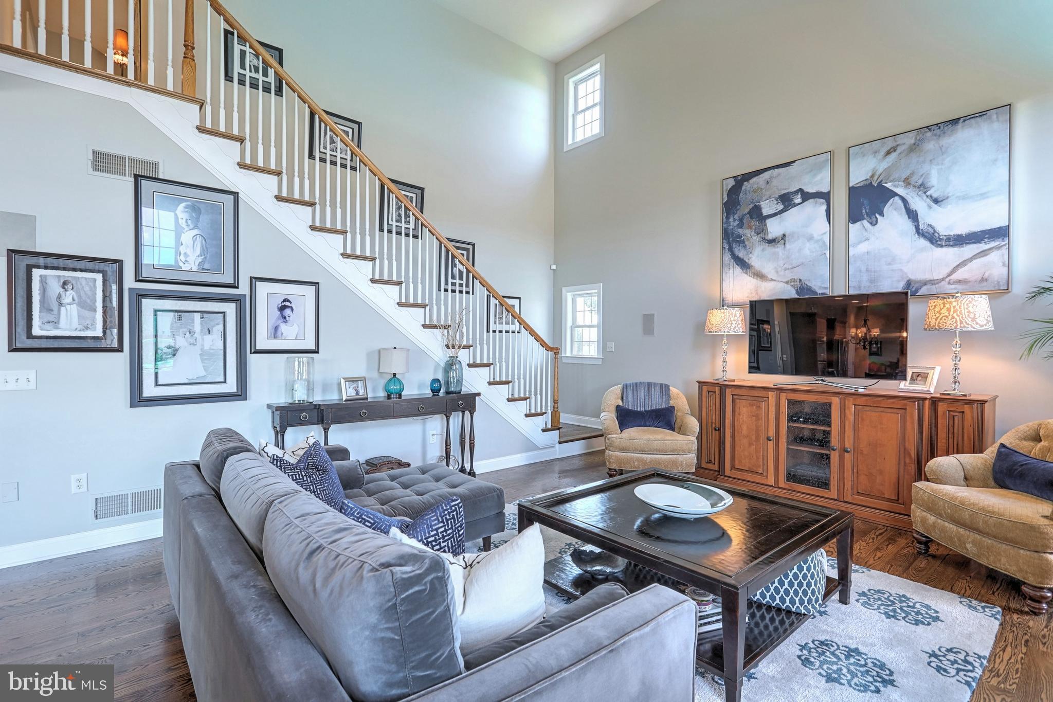 HAMPDEN SUMMIT - Residential