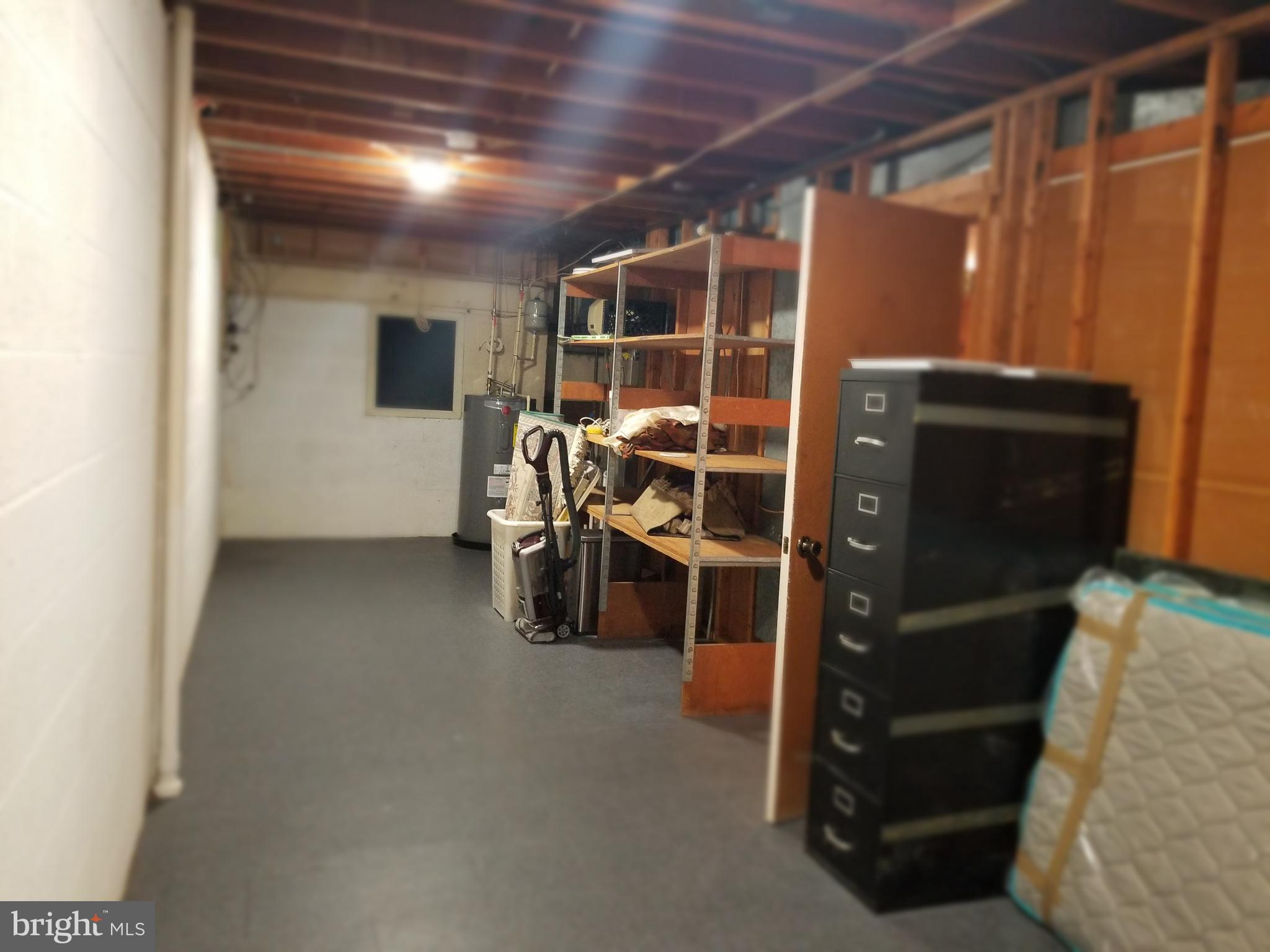 STRATTON COMMONS - Residential Lease