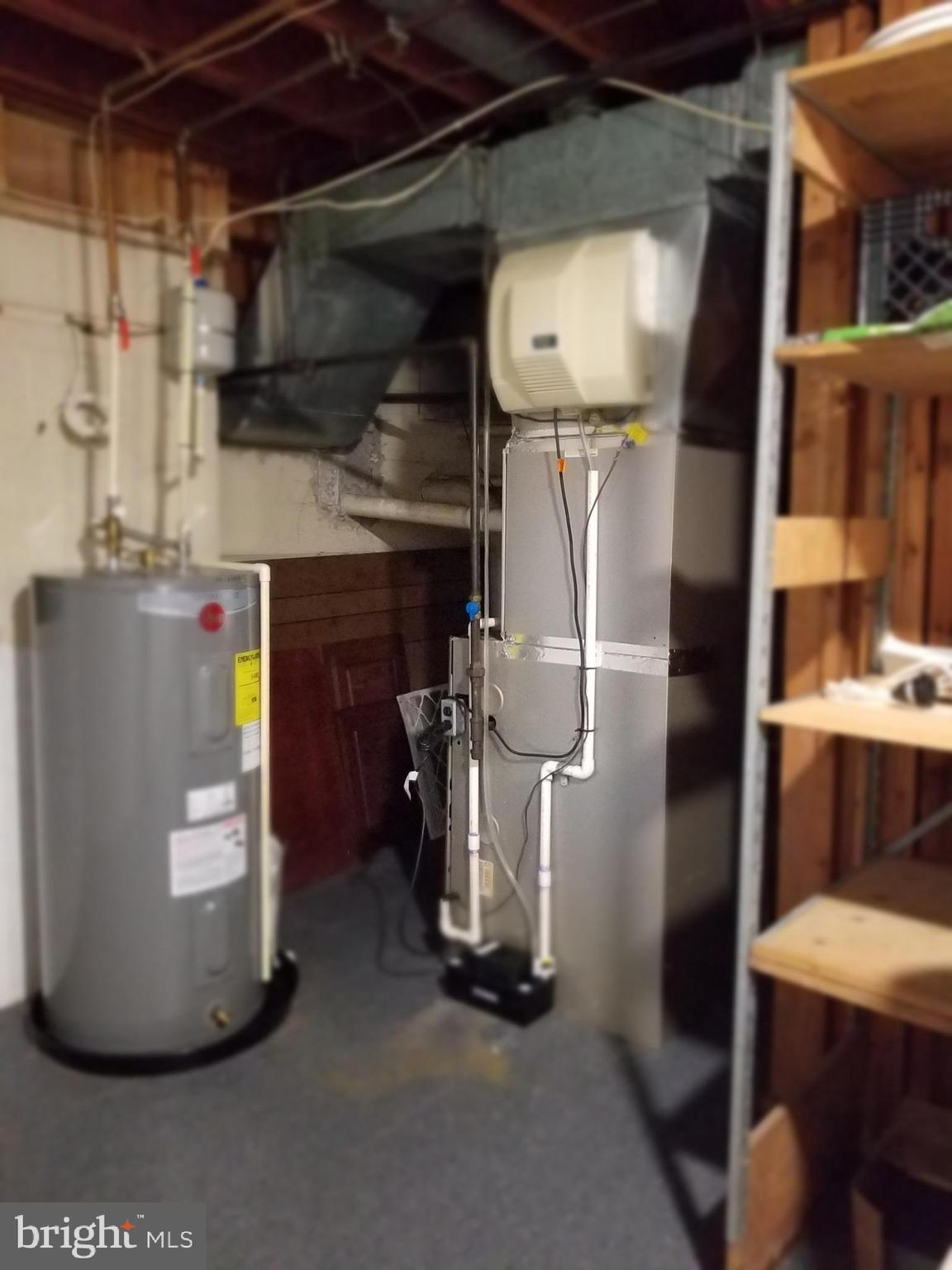 STRATTON COMMONS - Residential Lease