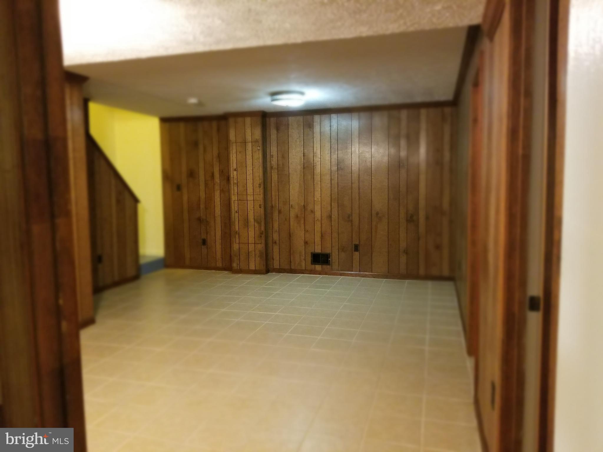 STRATTON COMMONS - Residential Lease