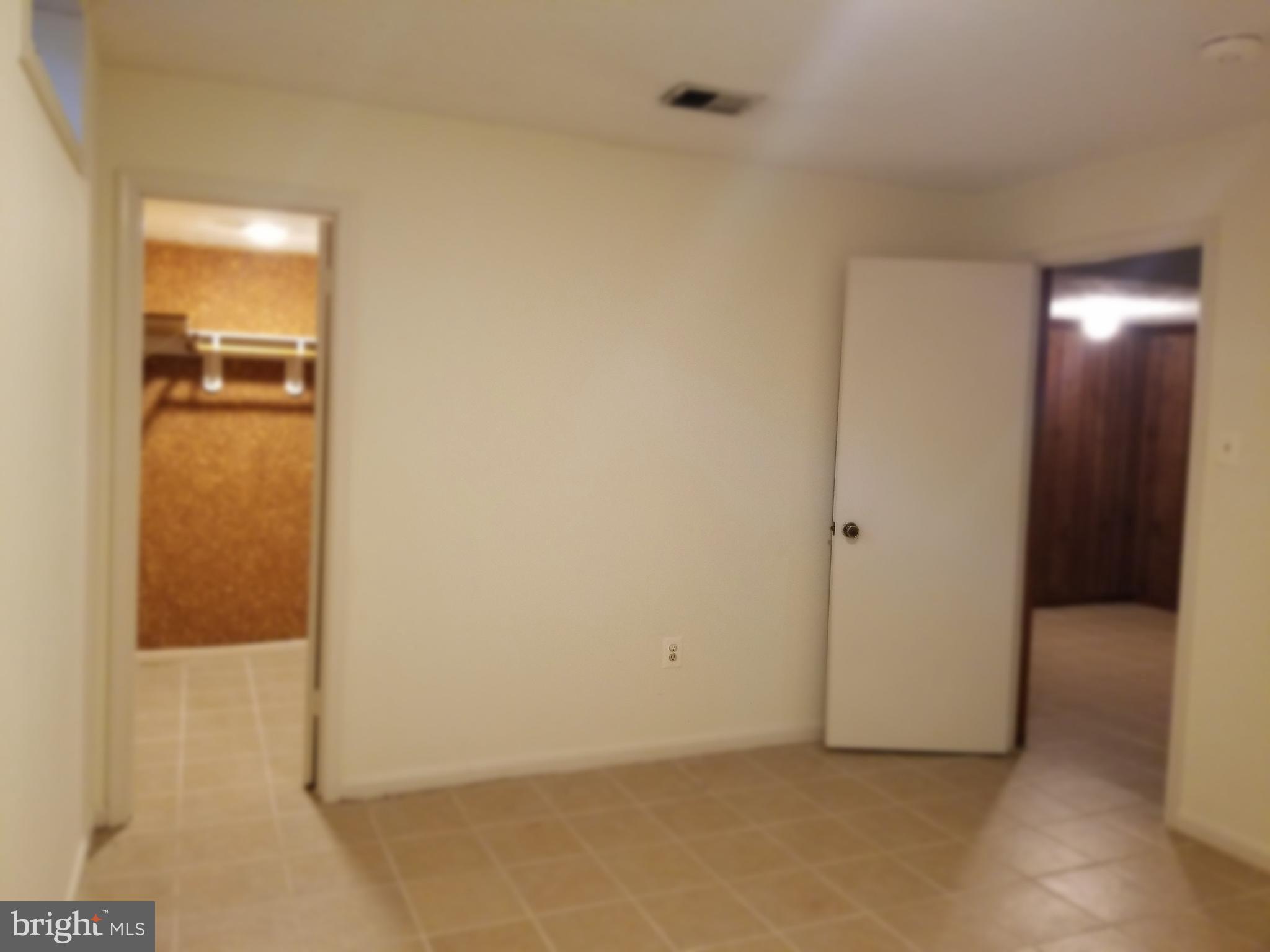 STRATTON COMMONS - Residential Lease