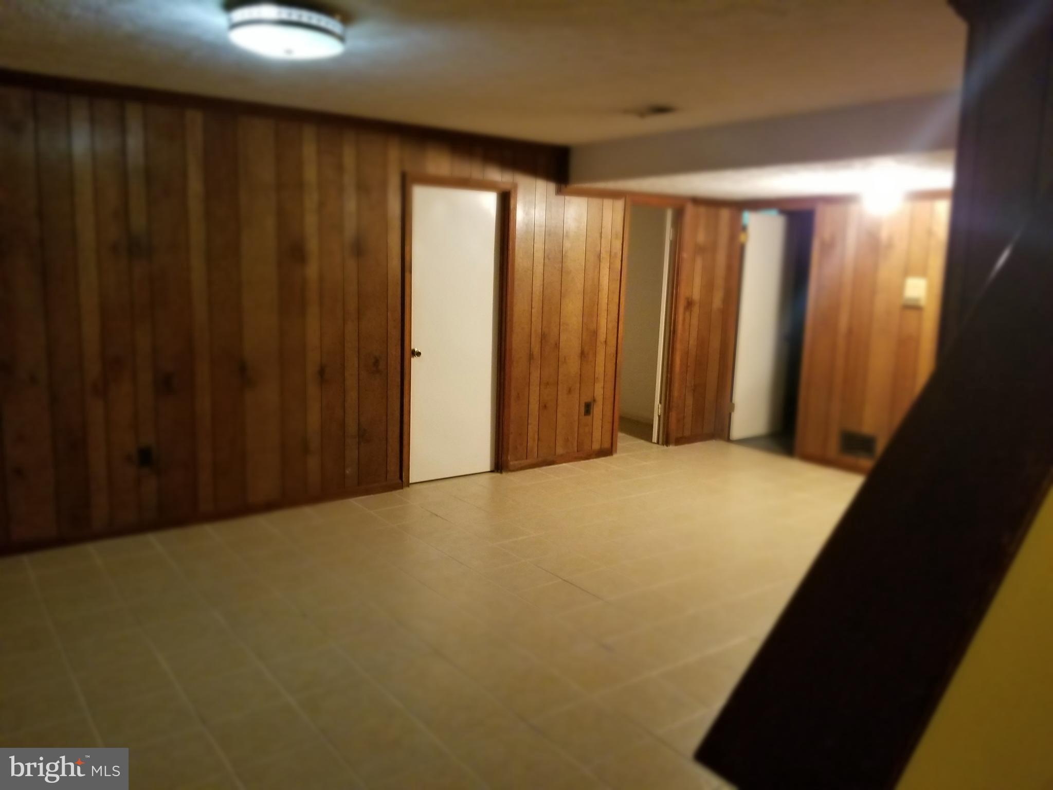 STRATTON COMMONS - Residential Lease