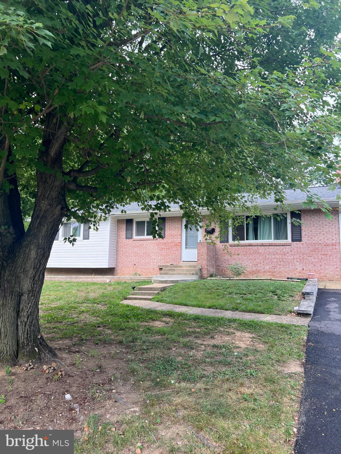 6622 THE PARKWAY PARKWAY