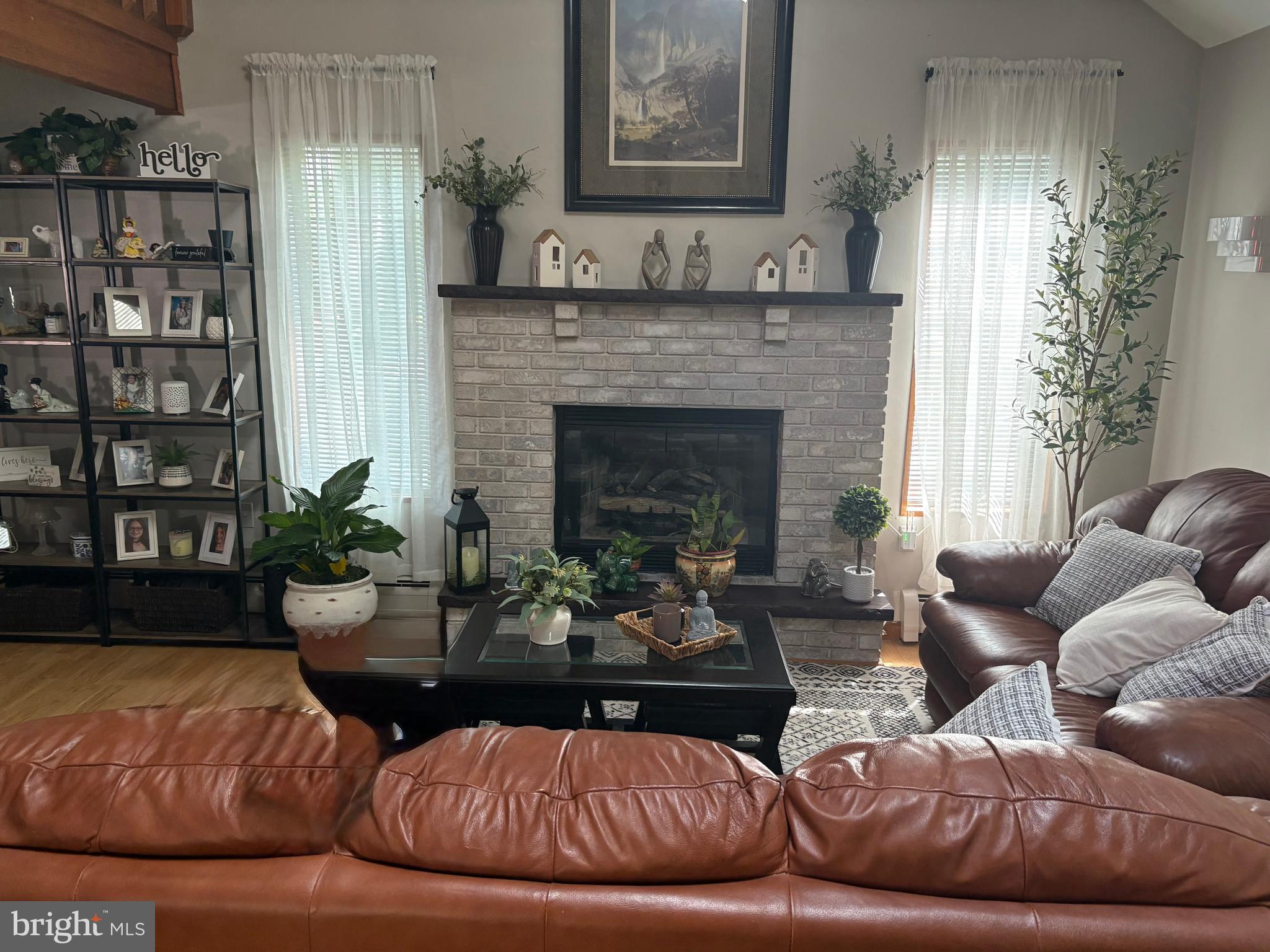 PINE RIDGE - Residential