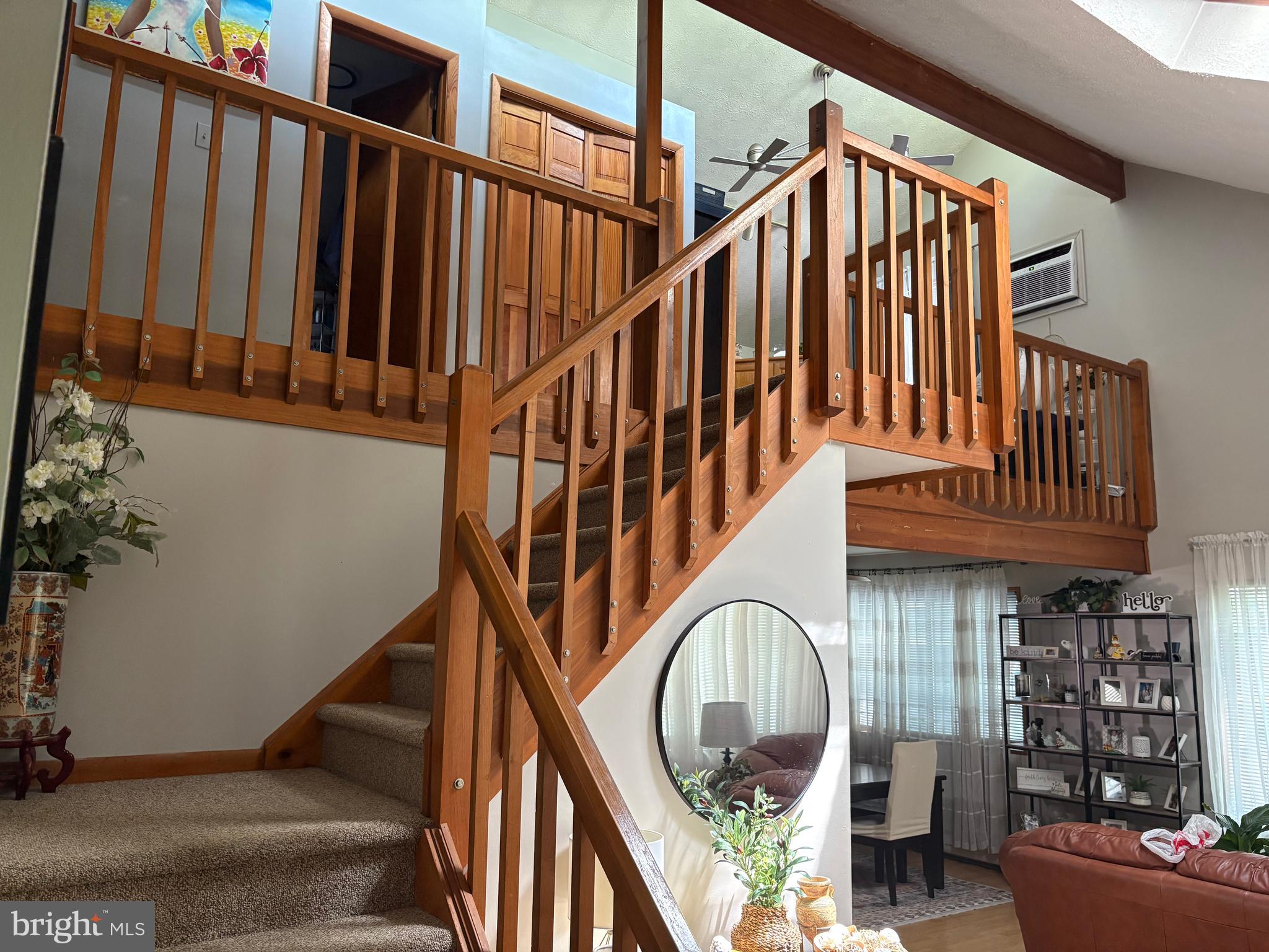 PINE RIDGE - Residential