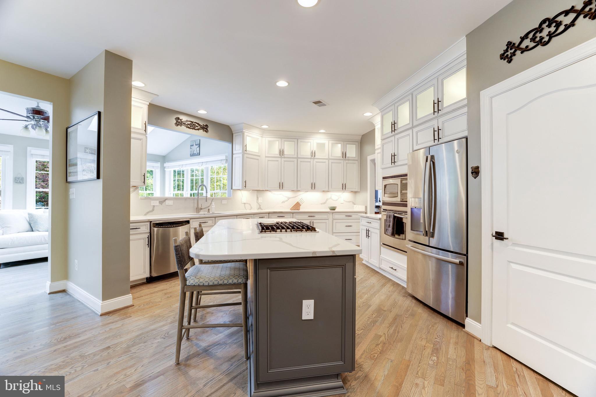 BELMONT COUNTRY CLUB - Residential